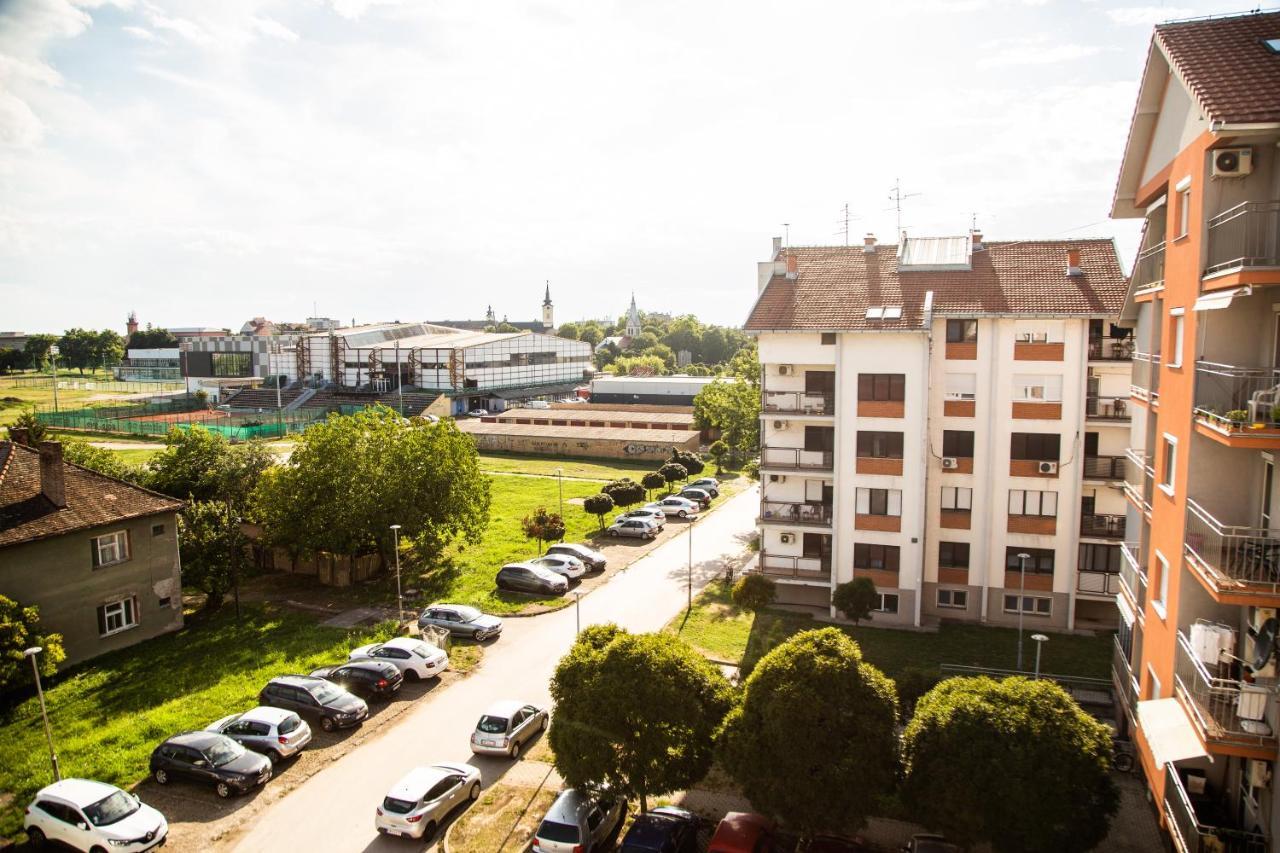 Apartman Rada Apartment Sremska Mitrovica Exterior photo